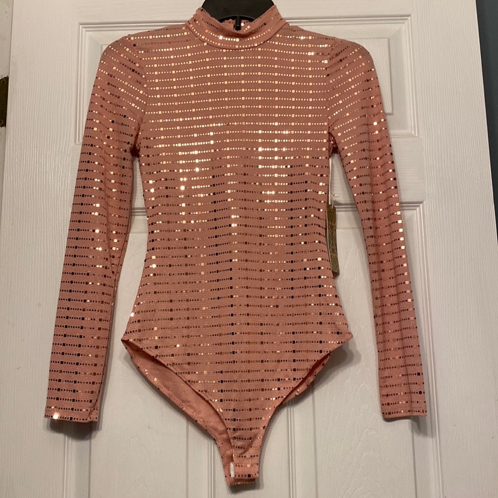NWT Women’s body suit small